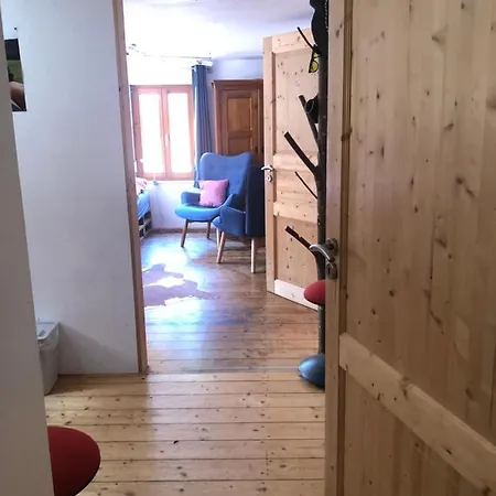 Im Kleinen Paradies *